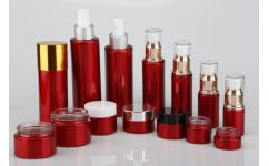 化妝品玻璃瓶表面處理工藝詳解 烤漆、噴漆與噴涂廠的現代化生產